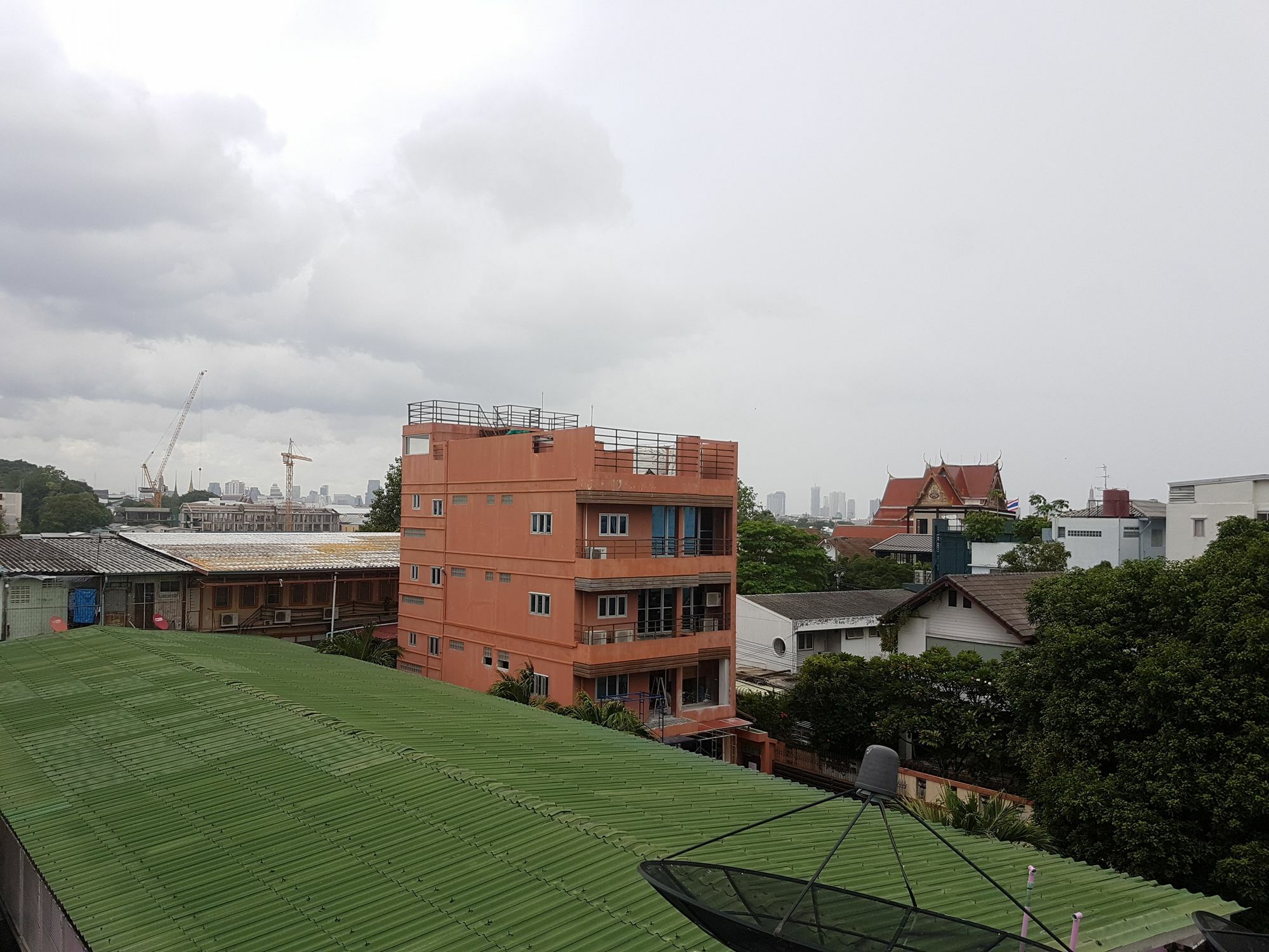 S.E.T Thanmongkol Residence กรุงเทพมหานคร ภายนอก รูปภาพ