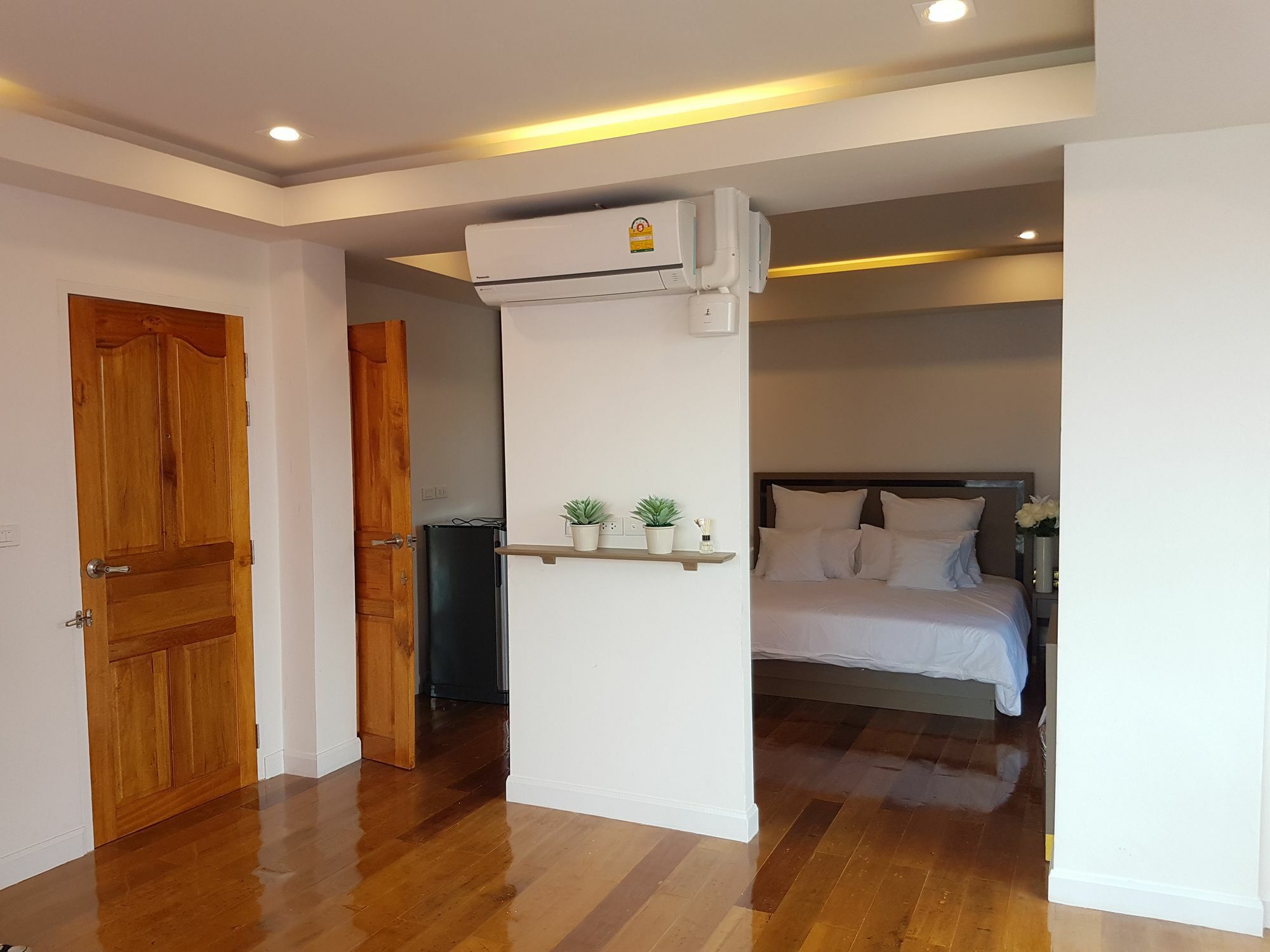 S.E.T Thanmongkol Residence กรุงเทพมหานคร ภายนอก รูปภาพ